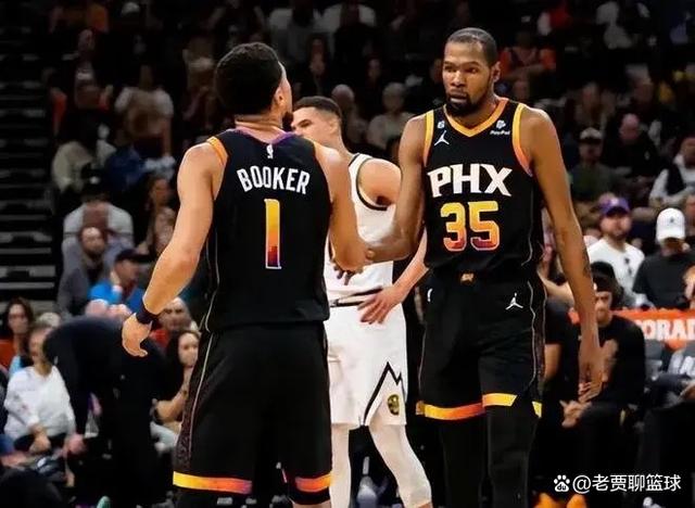 灰熊强势雷霆，布克送出助攻