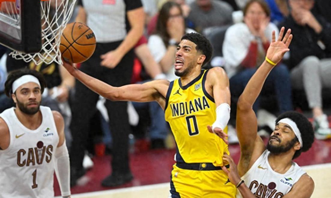 步行者力克意大利男篮,米尔萨普三分雨点燃全场 步行者力克意大利男篮,米尔萨普三分雨点燃全场