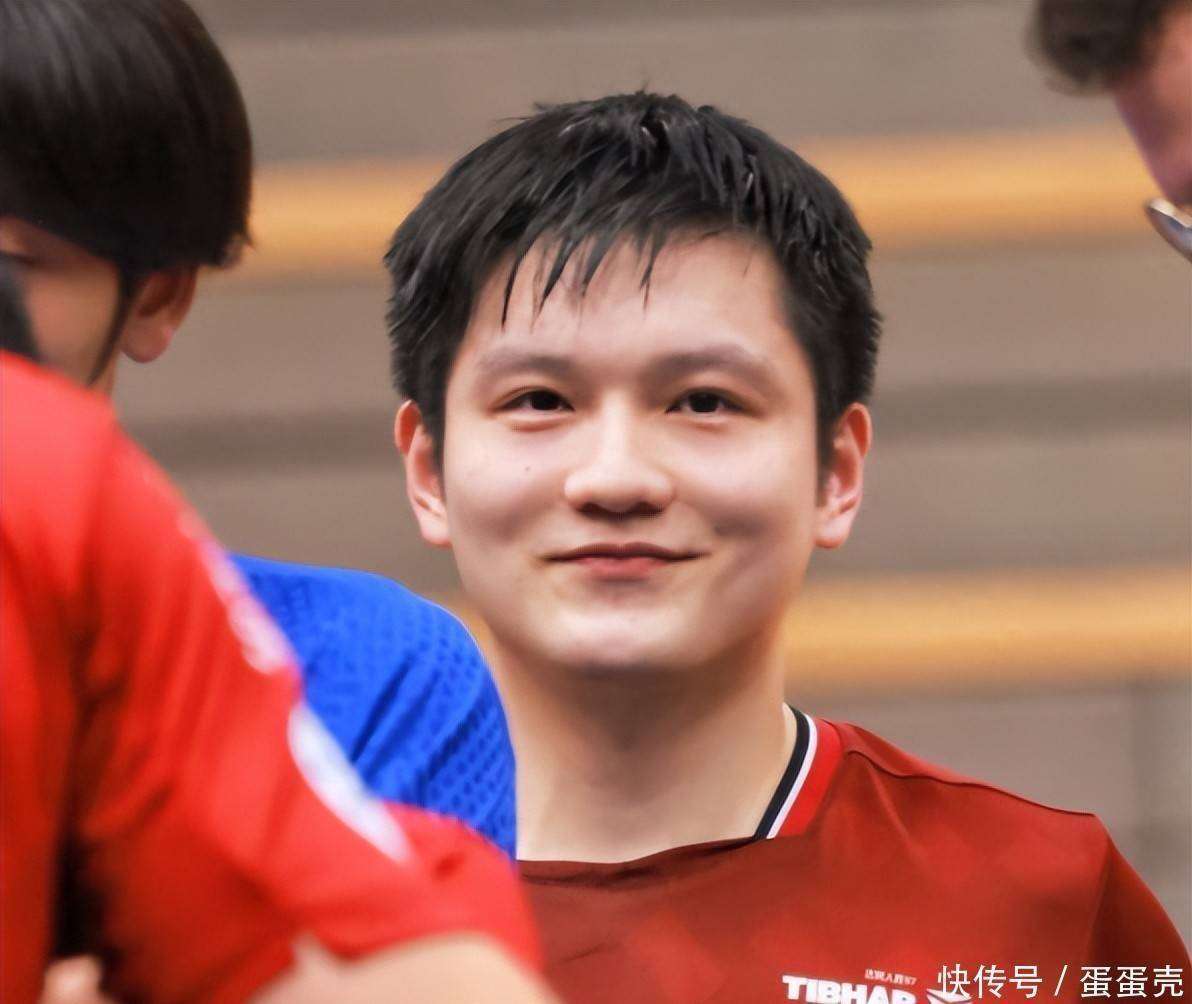 德国乒乓球队力克中国乒乓球队，樊振东爆发神勇的简单介绍