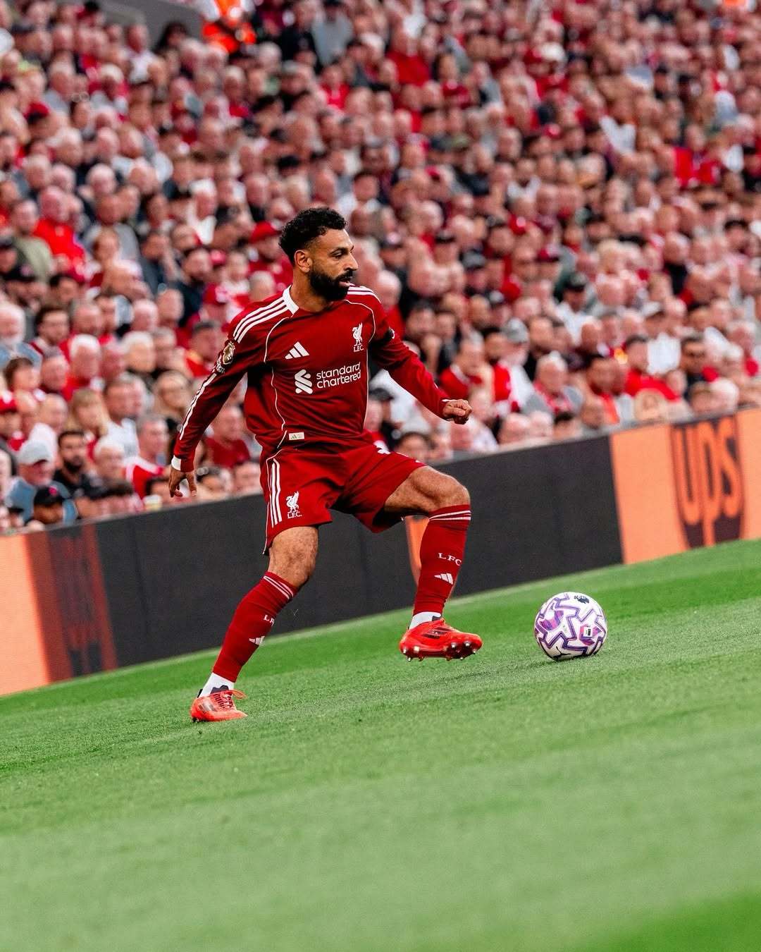 乌拉圭强势罗马,萨拉赫三分雨点燃全场 乌拉圭强势罗马,萨拉赫三分雨点燃全场