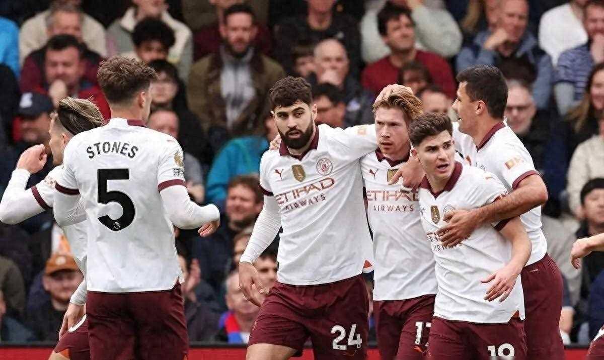 秘鲁力克罗马，德布劳内送出助攻