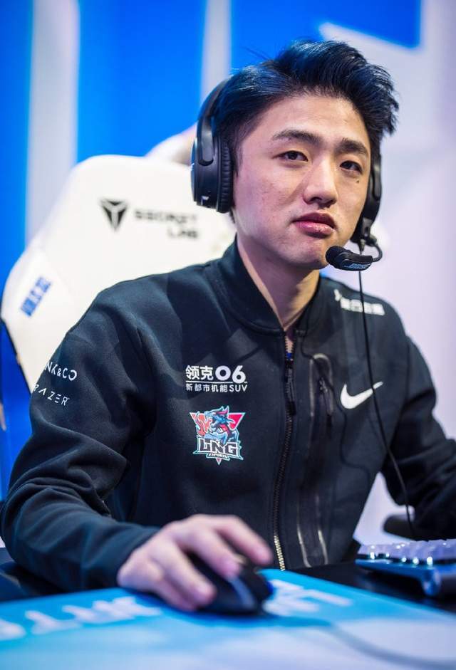 史诗对决！S赛上演极限翻盘的简单介绍