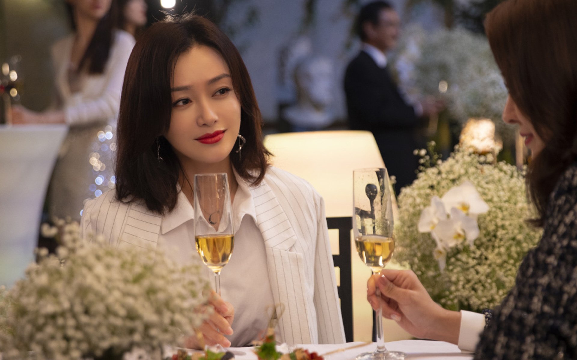 命运倒转,当克莱的晚安三分击碎国王,也敲醒了湖人王朝的旧梦