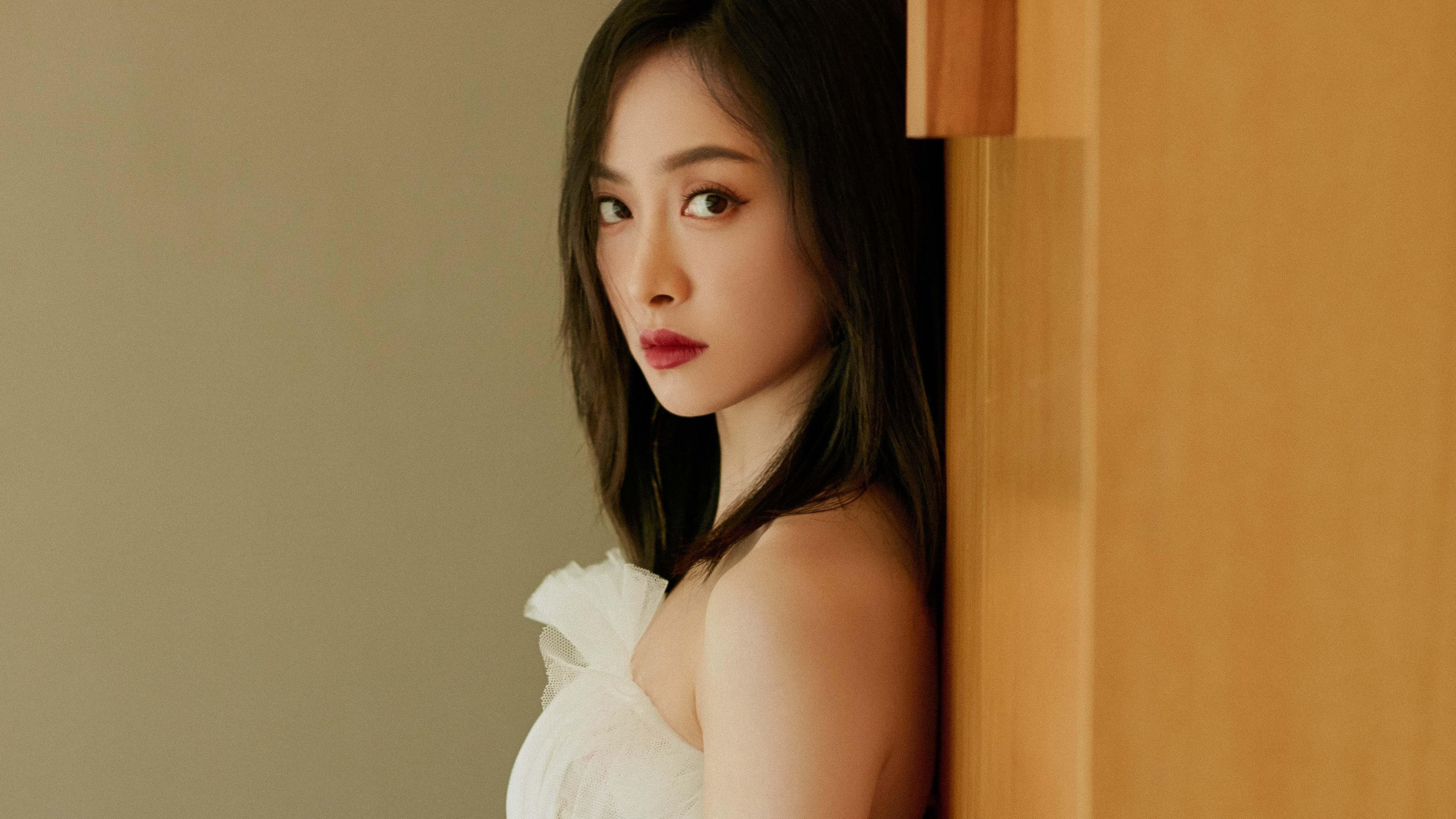 北欧神锋单挑双雄，哈兰德如何在墨西哥与英格兰的围猎中扛起全队