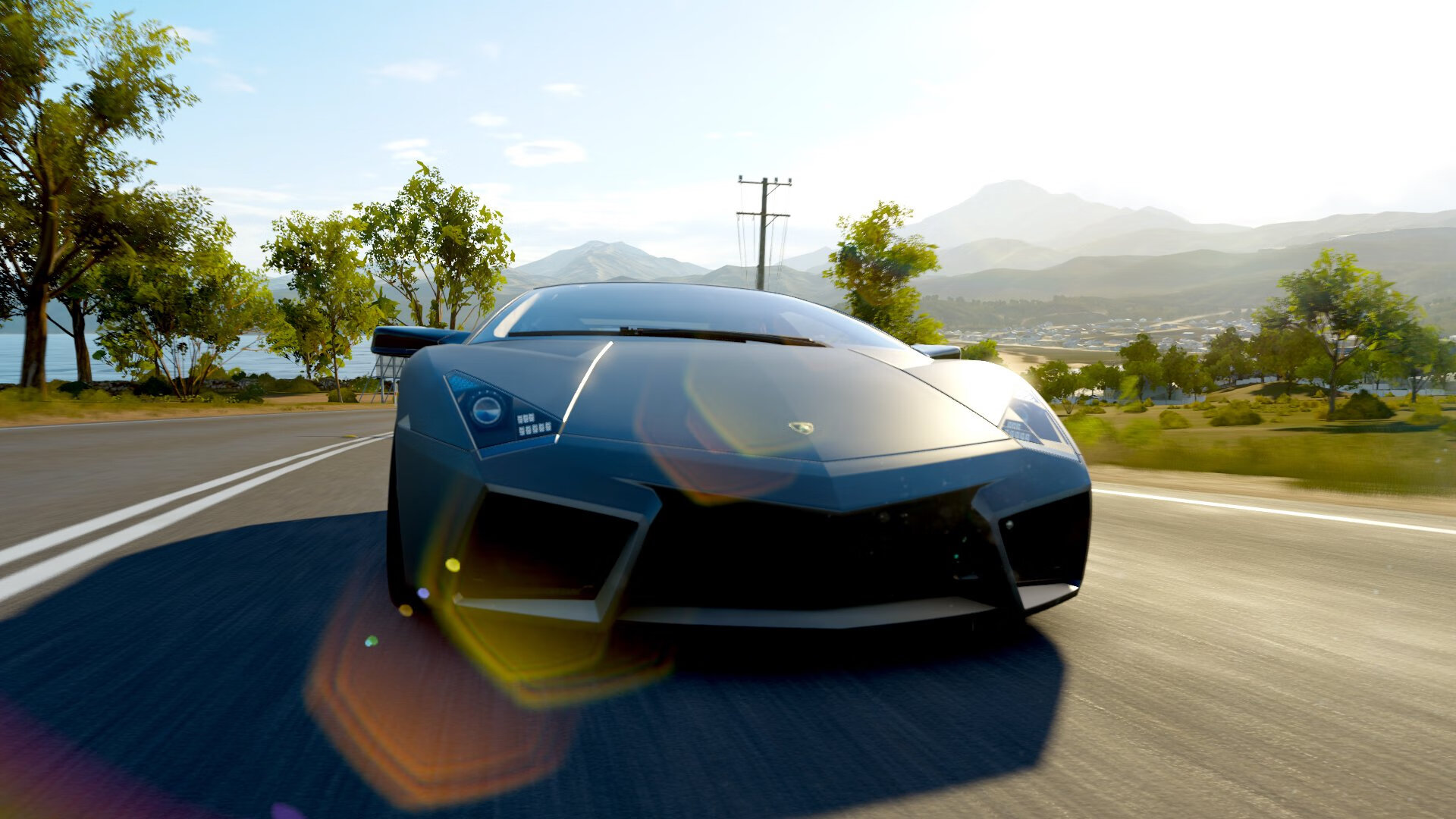 您提出的欧冠决赛焦点战与凯尔特人vs灰熊的组合非常巧妙，它用最高规格的足球舞台，来比喻一场篮球世界的巅峰对决。这本身就是个极具张力的标题创意