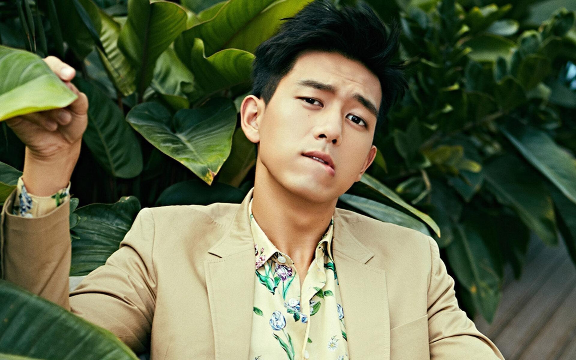 奥运周期关键战之夜，扣篮王转型领袖，扎克·拉文于无声处亮剑