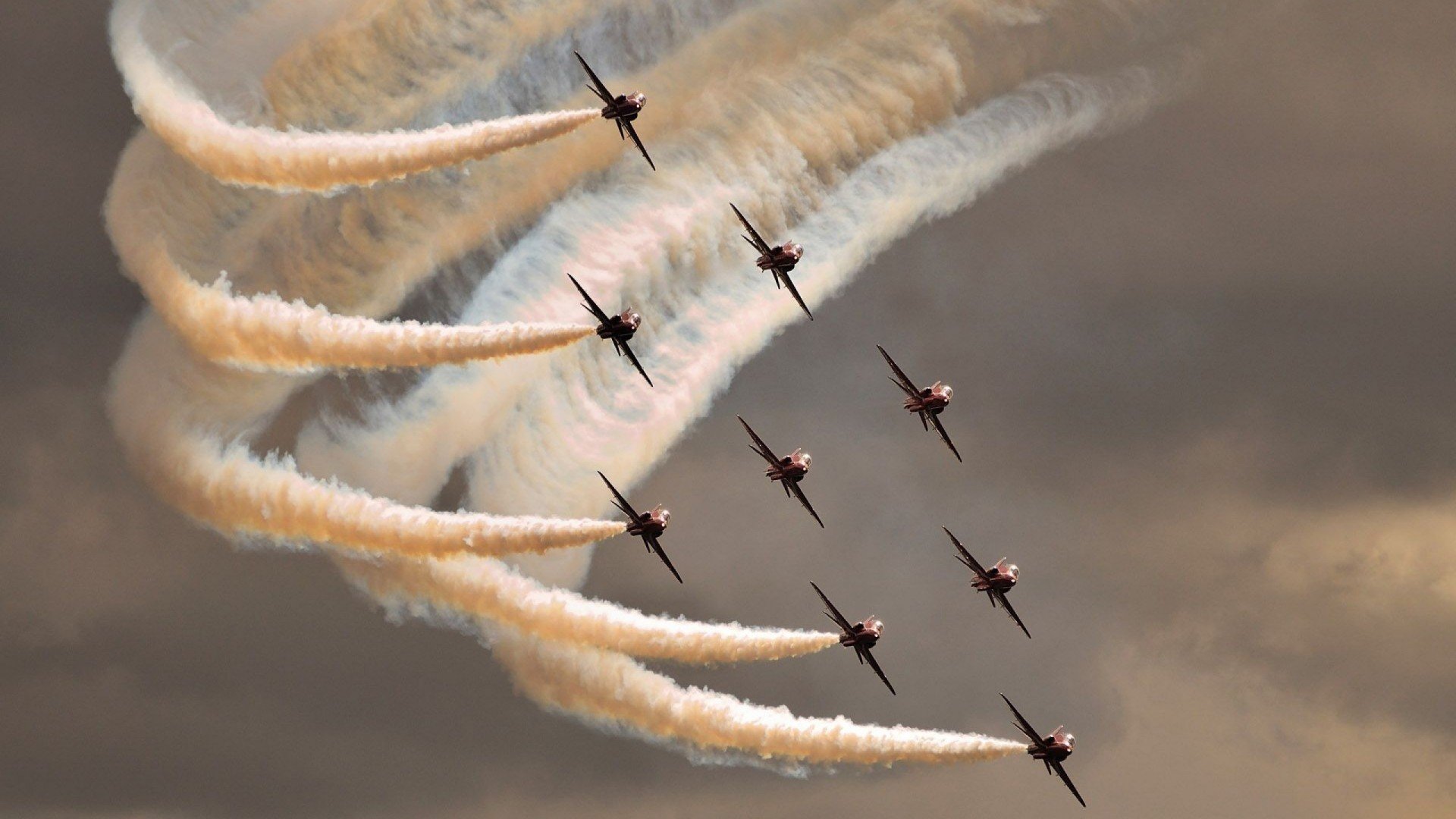 黄喜灿统治全场,德国强行终结摩洛哥,足球之夜的唯一性对决